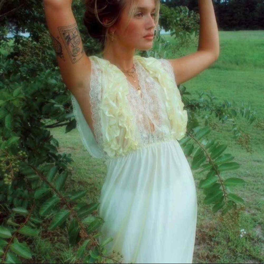 pale yellow vintage dress